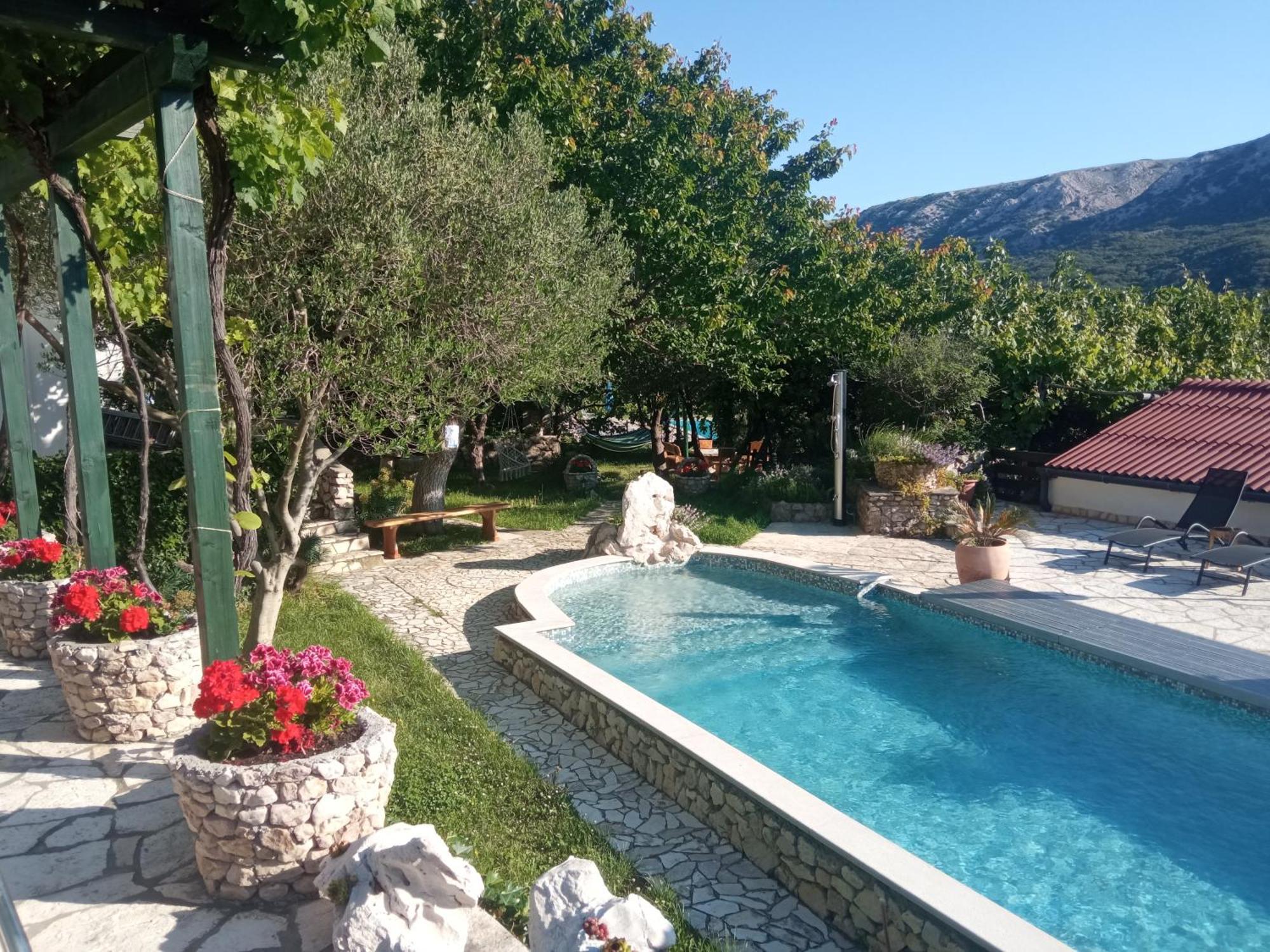 Katy&Mladen 1 Apartment Baška Екстериор снимка